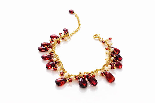 Gracious Pearl And Garnet Bracelet